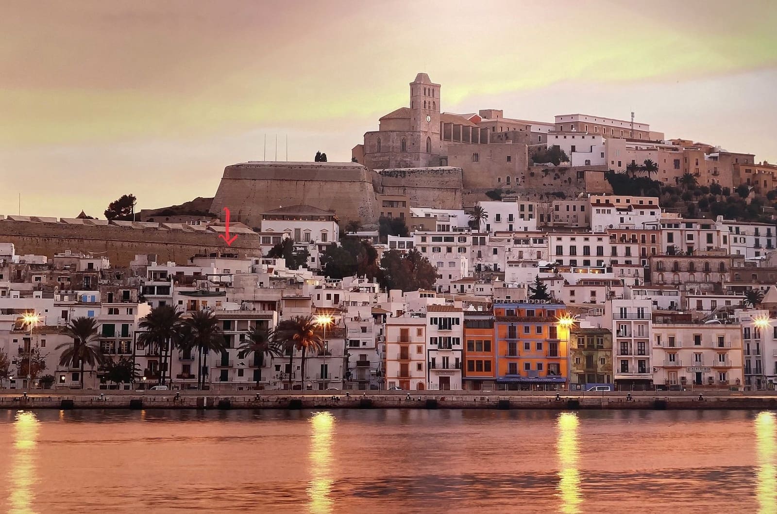 4 sypialnia Dom na sprzedaż w Miasto Ibiza / Eivissa - 2 300 000 € (Ref: 9987371)
