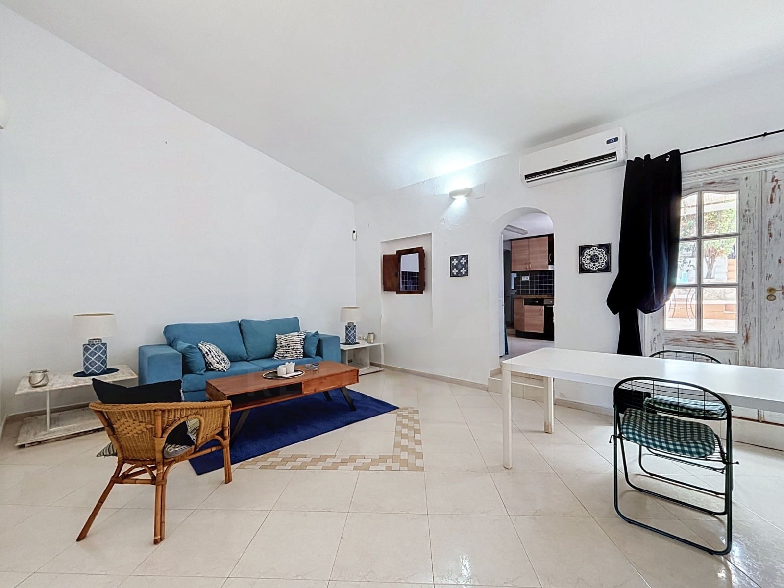 4 soverom Hus til salgs i Valencia by med svømmebasseng - € 250 000 (Ref: 9987373)