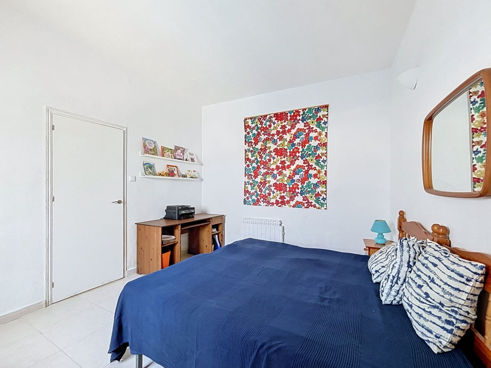 4 soverom Hus til salgs i Valencia by med svømmebasseng - € 250 000 (Ref: 9987373)