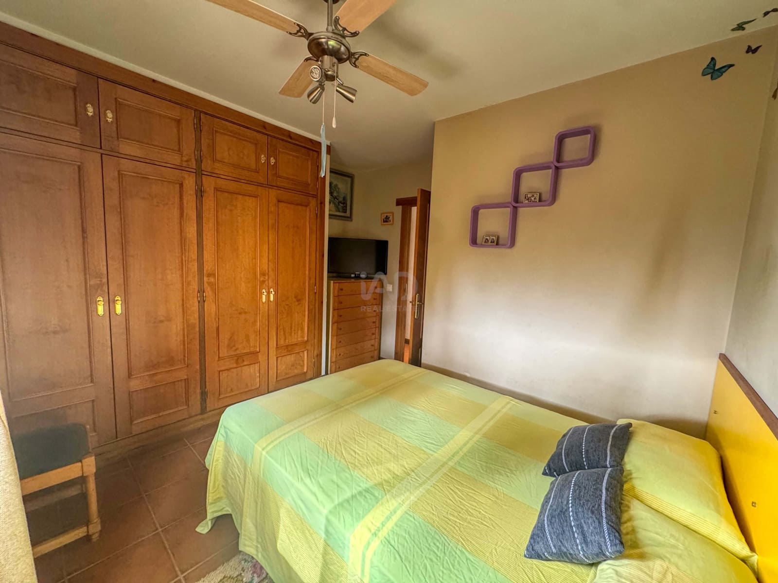 3 bedroom Villa for sale in Toledo city with pool garage - € 268,000 (Ref: 9987376)