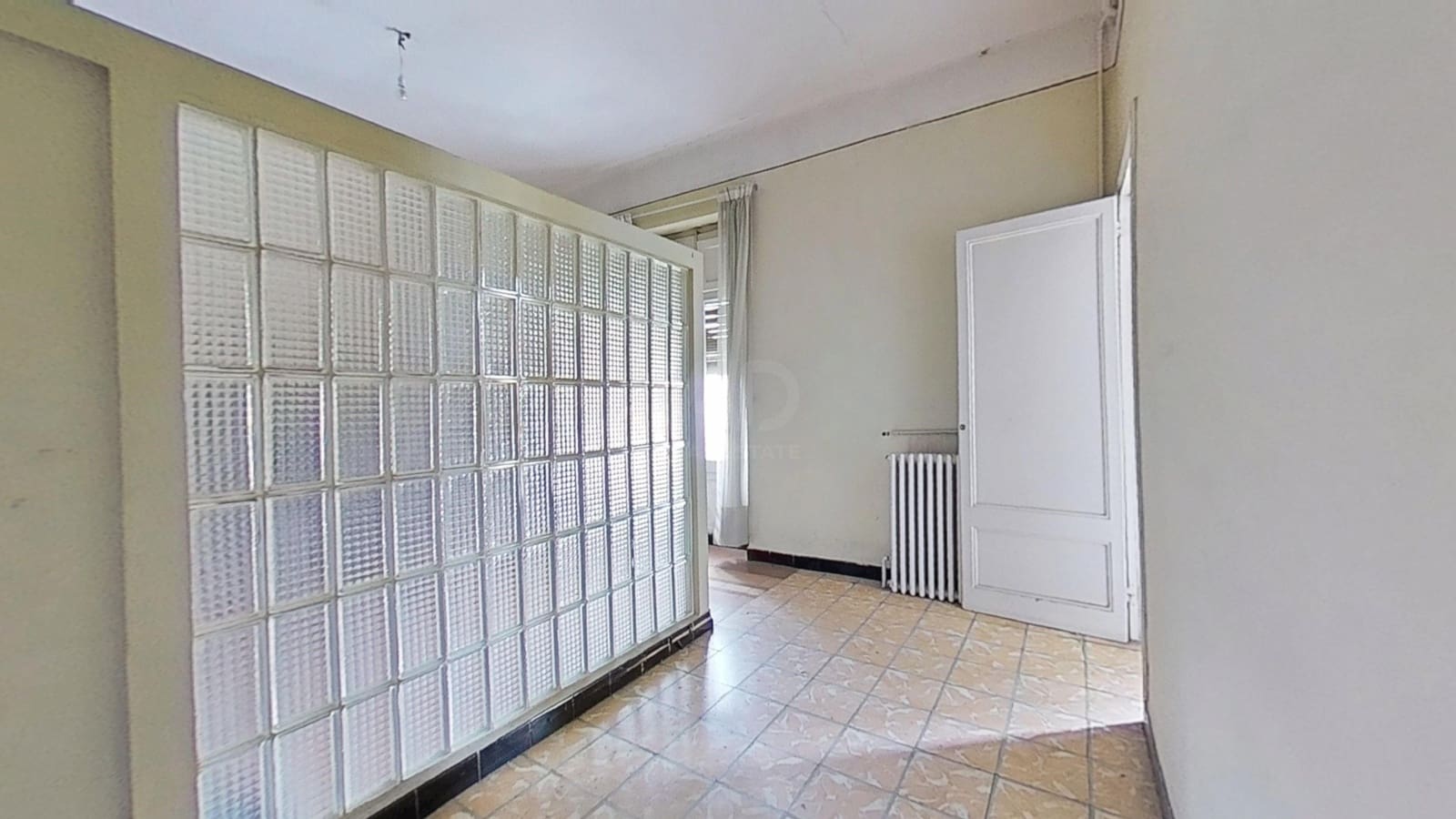 Apartamento de 5 habitaciones en Tarragona ciudad en venta - 155.000 € (Ref: 9987377)