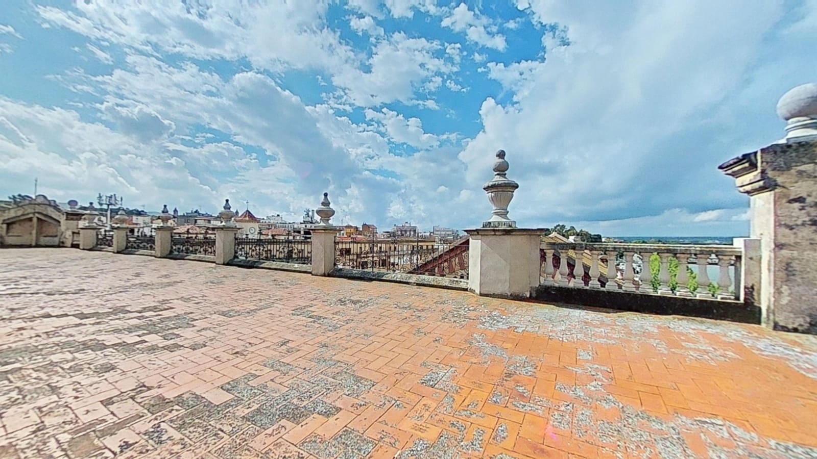 Apartamento de 5 habitaciones en Tarragona ciudad en venta - 155.000 € (Ref: 9987377)