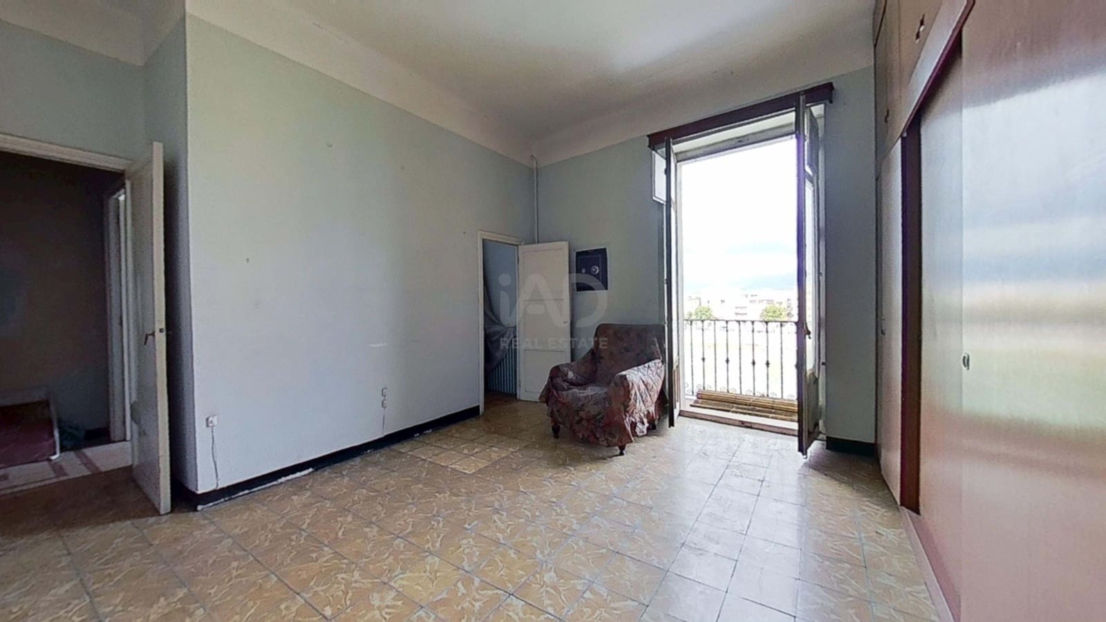 Apartamento de 5 habitaciones en Tarragona ciudad en venta - 155.000 € (Ref: 9987377)