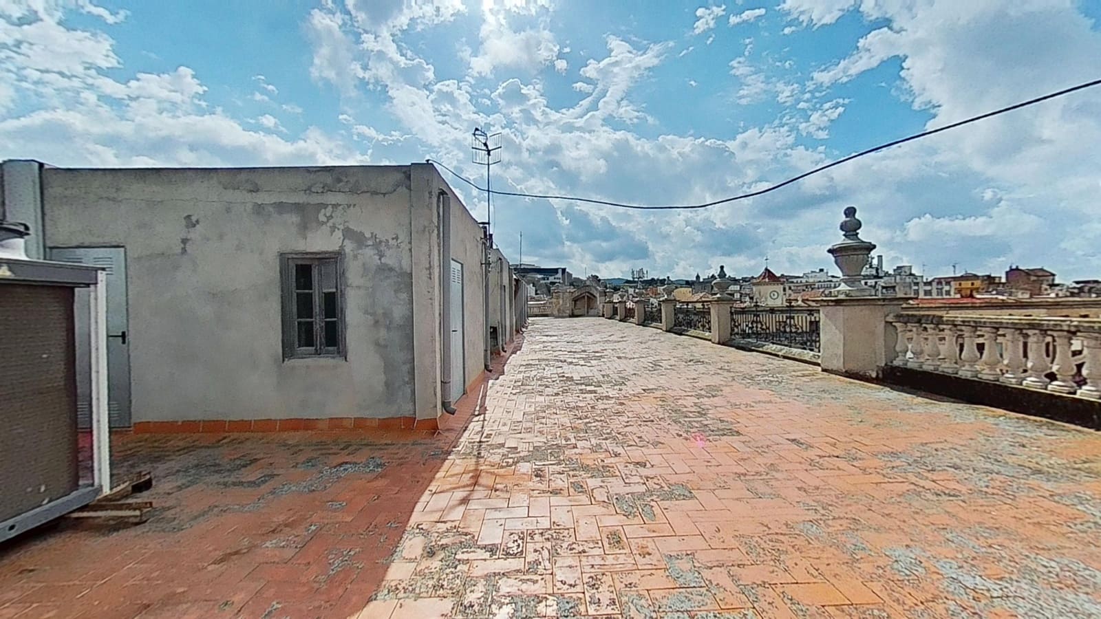 Apartamento de 5 habitaciones en Tarragona ciudad en venta - 155.000 € (Ref: 9987377)