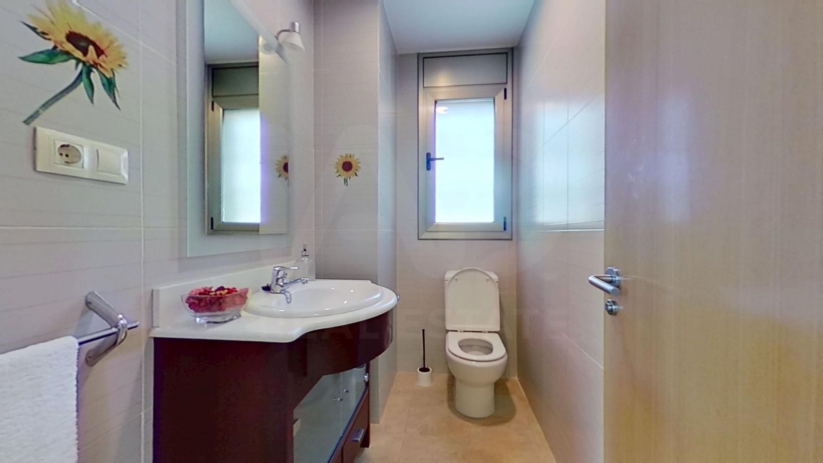 4 sypialnia Dom na sprzedaż w Miasto Tarragona z basenem garażem - 565 000 € (Ref: 9987379)