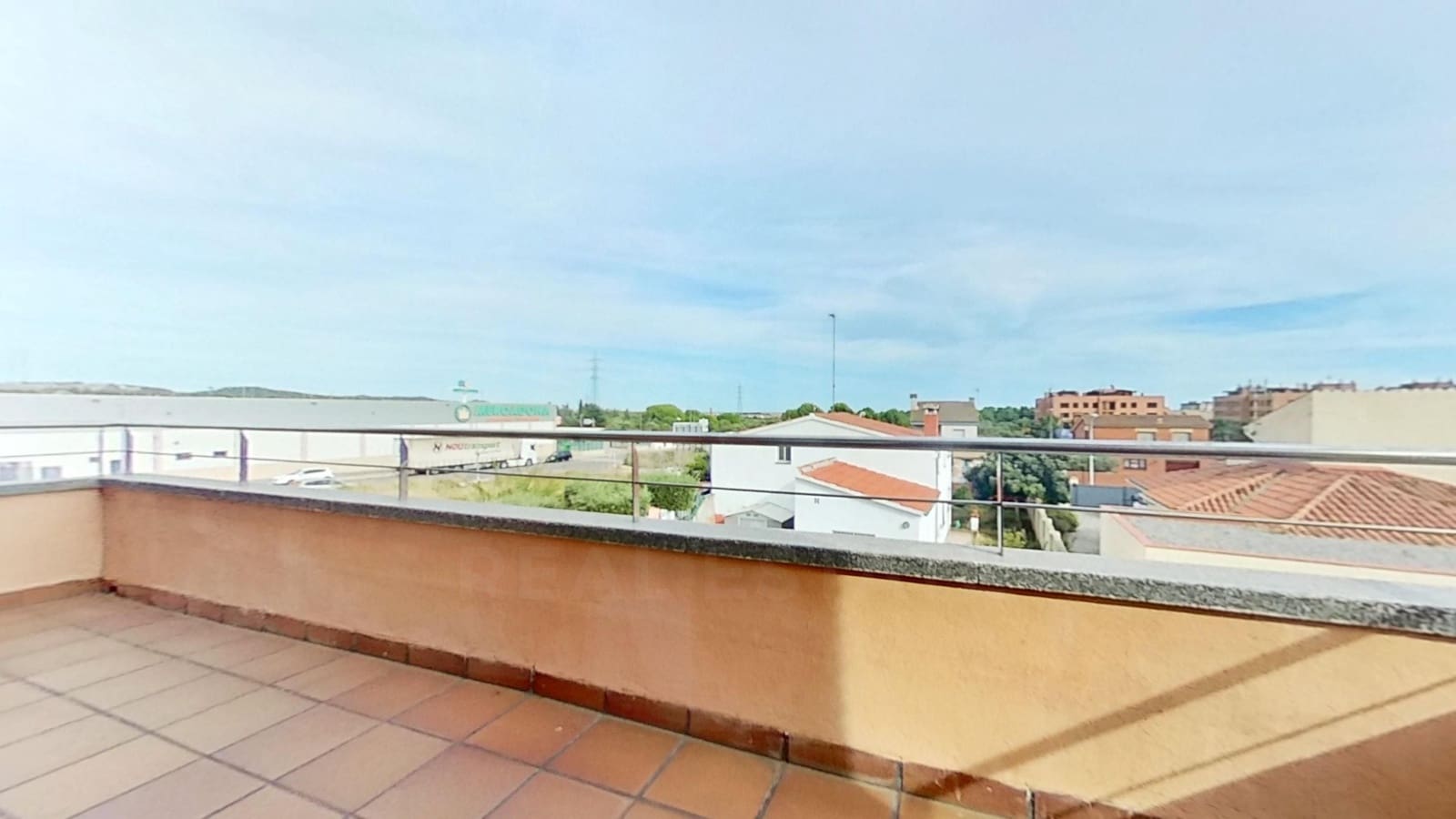 4 sypialnia Dom na sprzedaż w Miasto Tarragona z basenem garażem - 565 000 € (Ref: 9987379)