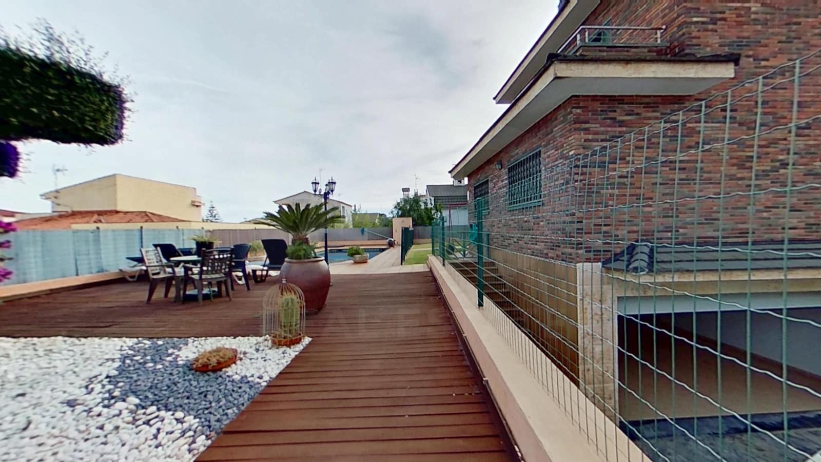 4 sypialnia Dom na sprzedaż w Miasto Tarragona z basenem garażem - 565 000 € (Ref: 9987379)