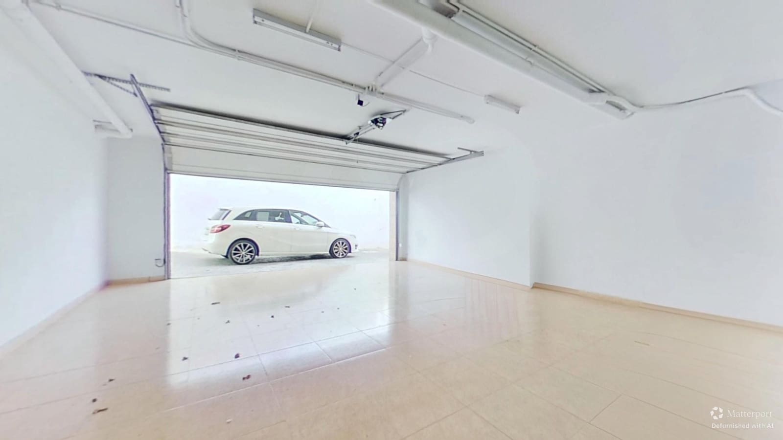 4 sypialnia Dom na sprzedaż w Miasto Tarragona z basenem garażem - 565 000 € (Ref: 9987379)