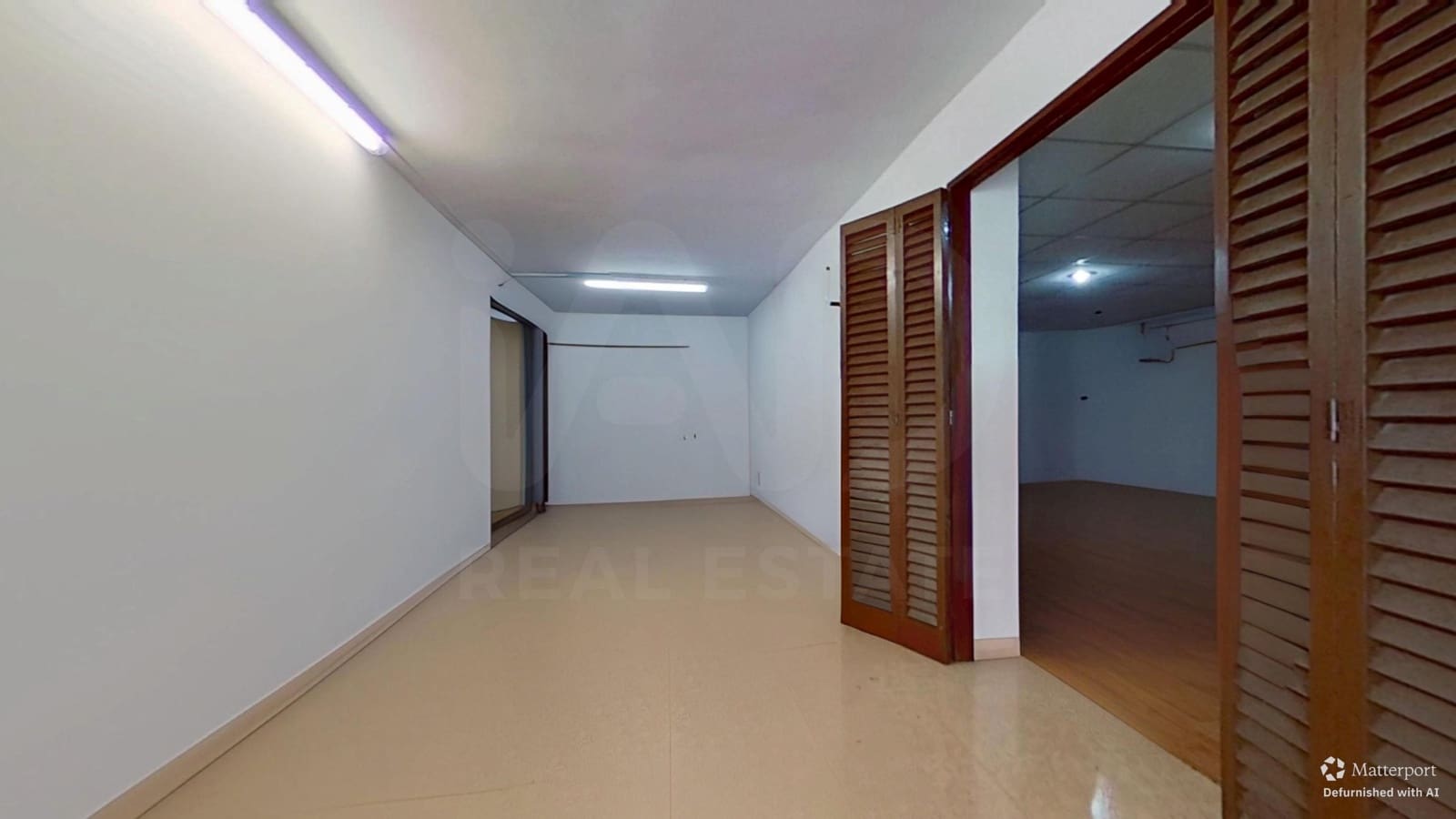 4 sypialnia Dom na sprzedaż w Miasto Tarragona z basenem garażem - 565 000 € (Ref: 9987379)
