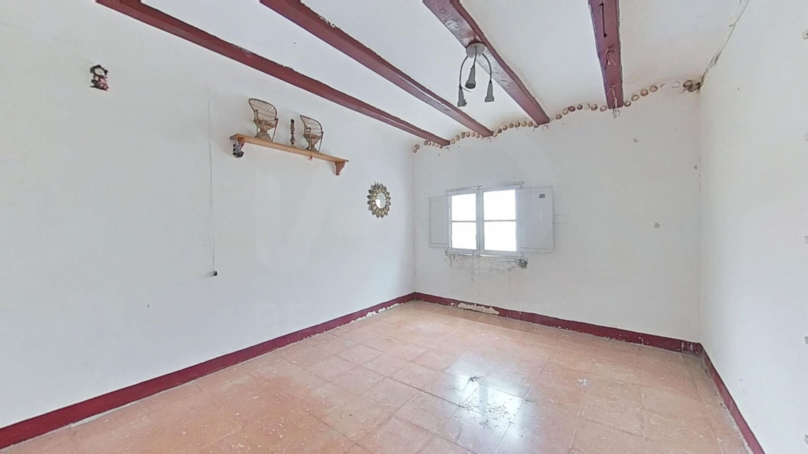 9 bedroom Townhouse for sale in Tarragona city with garage - € 100,000 (Ref: 9987381)