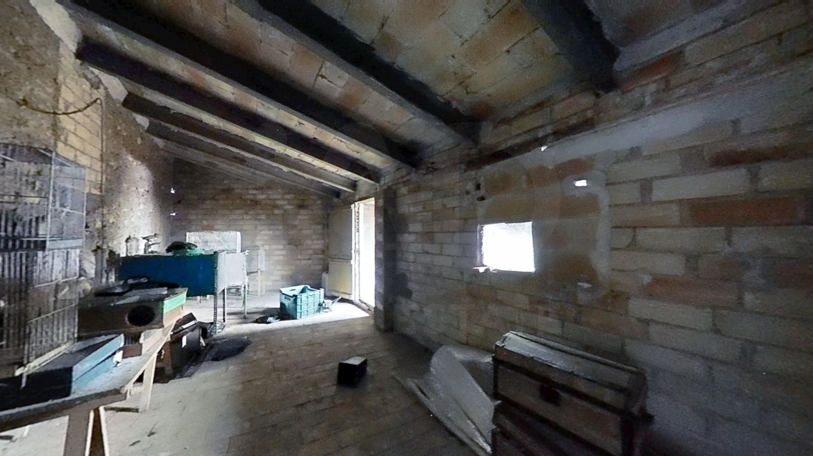9 bedroom Townhouse for sale in Tarragona city with garage - € 100,000 (Ref: 9987381)