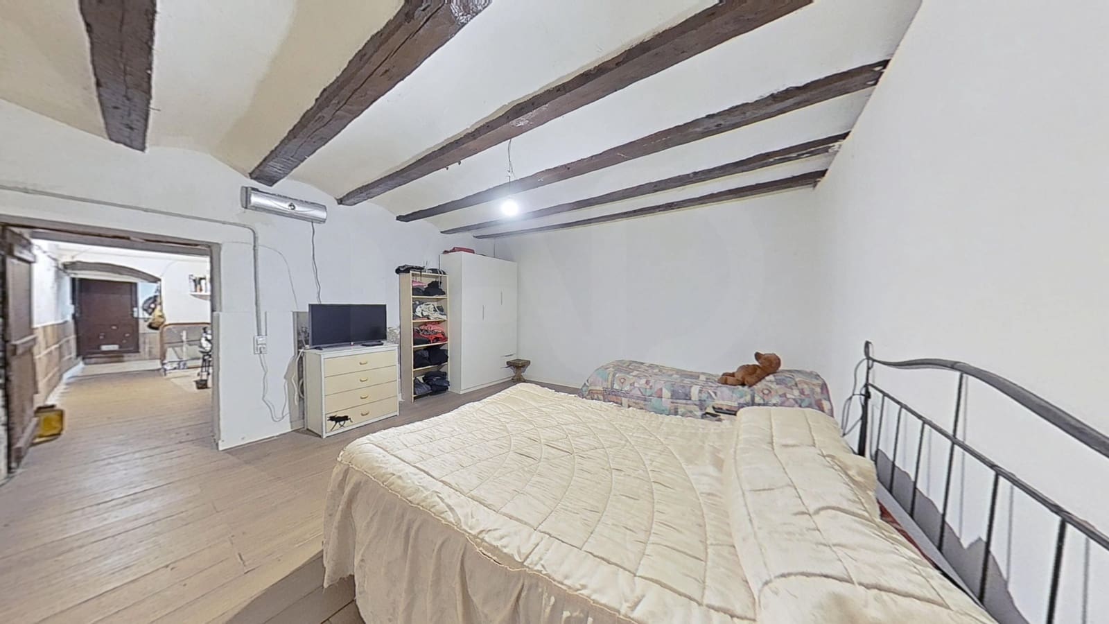 9 bedroom Townhouse for sale in Tarragona city with garage - € 100,000 (Ref: 9987381)