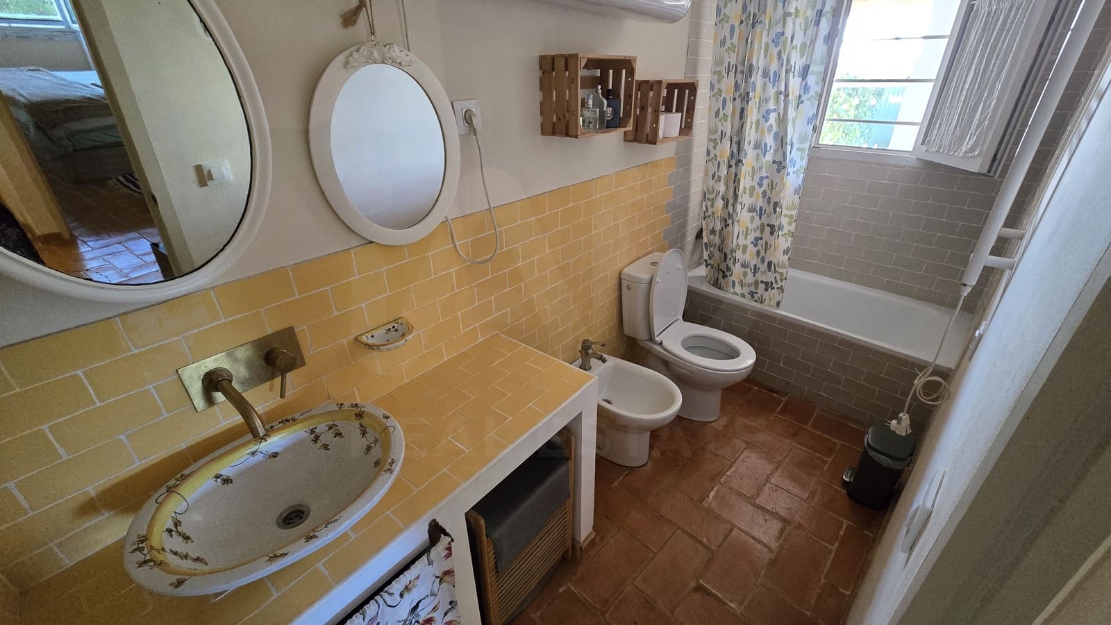Finca/Herregård til salgs i Oliva - € 485 000 (Ref: 9987383)