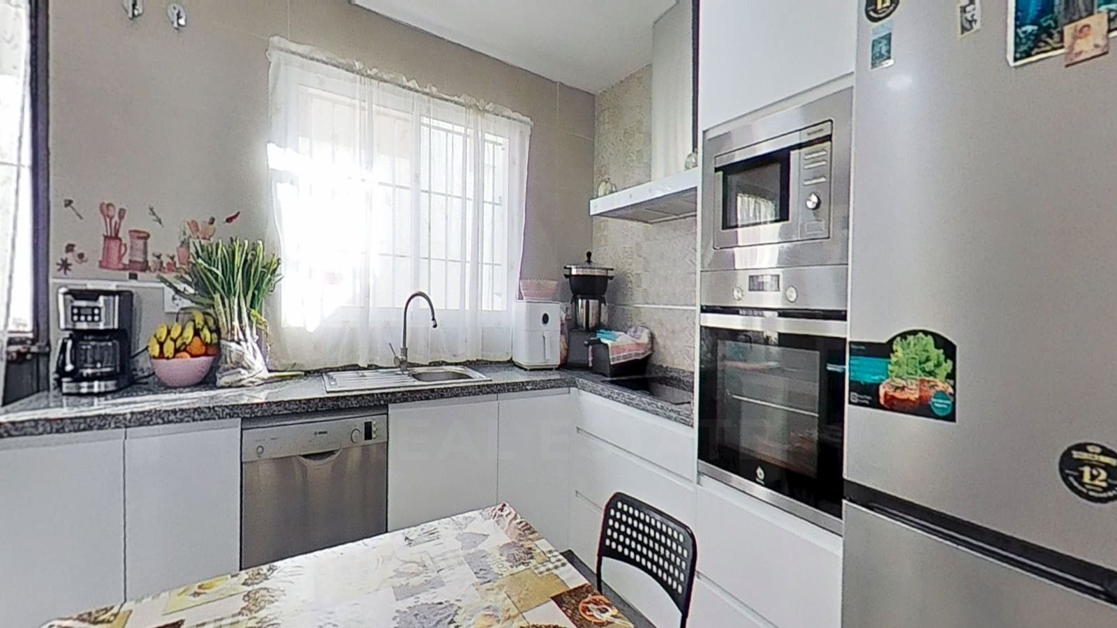 4 sovrum Hus till salu i Sevilla stad - 149 000 € (Ref: 9987386)