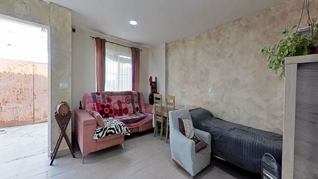 4 sovrum Hus till salu i Sevilla stad - 149 000 € (Ref: 9987386)