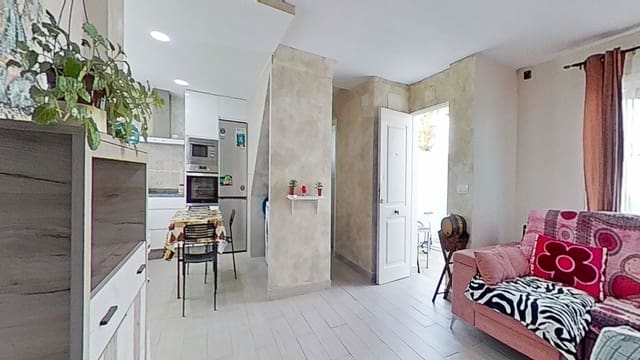 4 sovrum Hus till salu i Sevilla stad - 149 000 € (Ref: 9987386)