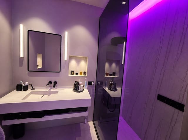 4 soveværelse Lejlighed til salg i Centro Historico, Málaga by - € 1.245.500 (Ref: 9987389)