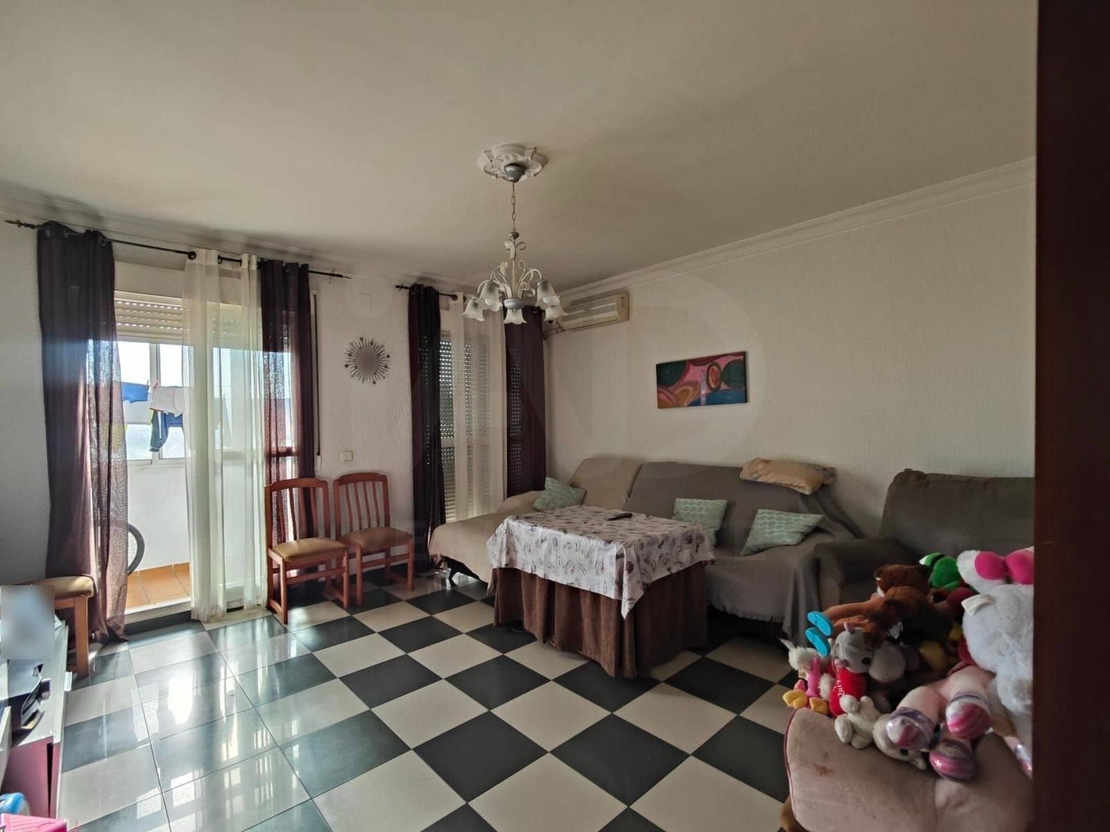 3 Zimmer Apartment zu verkaufen in Huelva Stadt - 120.000 € (Ref: 9987391)