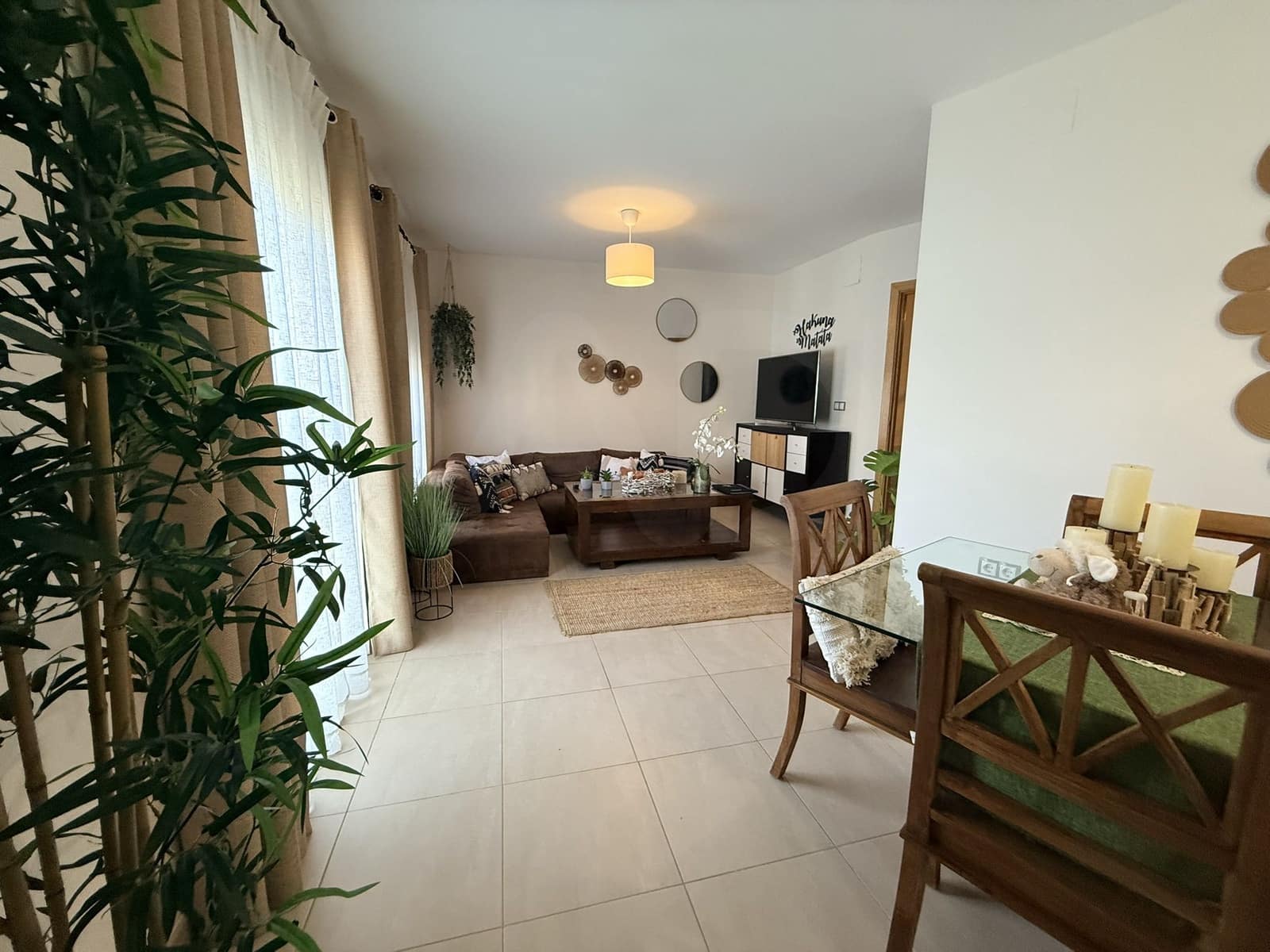 4 sypialnia Dom szeregowy na sprzedaż w Miasto Huelva z garażem - 215 000 € (Ref: 9987392)