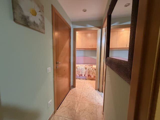 4 camera da letto Villetta a Schiera in vendita in Lleida città con garage - 185.000 € (Rif: 9987393)