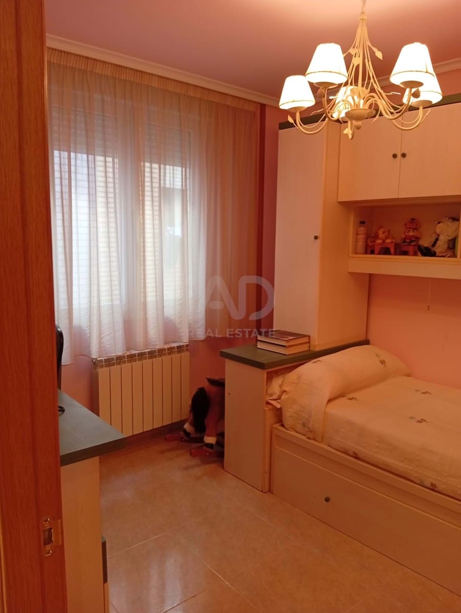 Appartamento in vendita in Entrena - 186.900 € (Rif: 9987394)