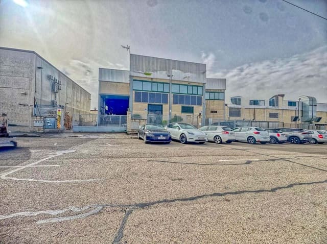 Commercieel te koop in Madrid stad - € 1.225.000 (Ref: 9987395)