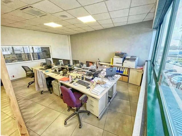 Commercieel te koop in Madrid stad - € 1.225.000 (Ref: 9987395)
