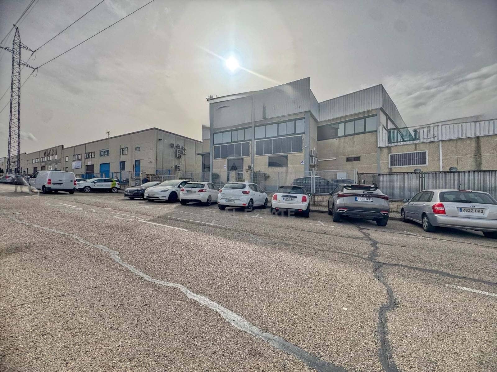 Kommersiell till salu i Madrid stad - 1 225 000 € (Ref: 9987395)