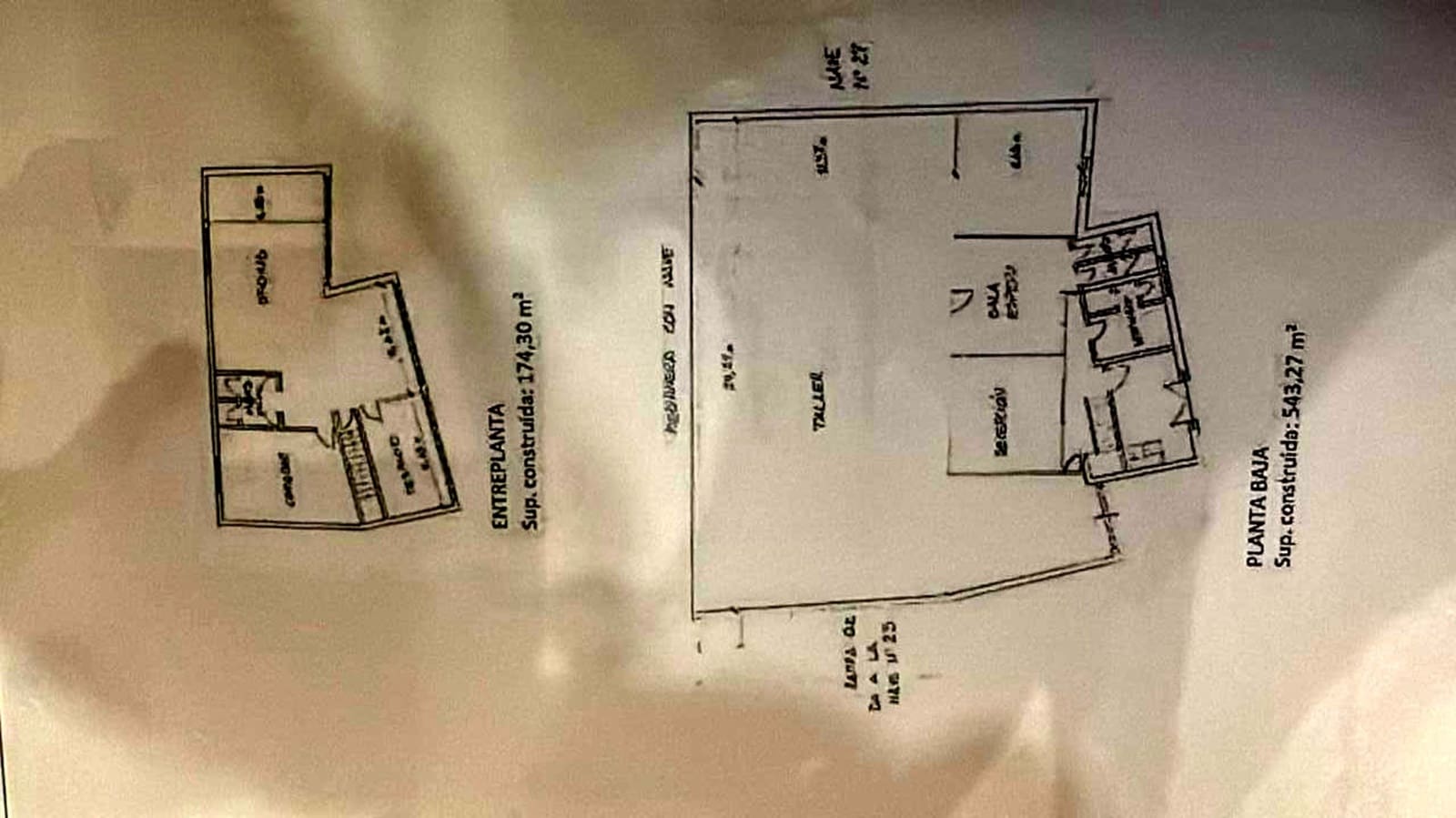 Kommersiell till salu i Madrid stad - 1 225 000 € (Ref: 9987395)