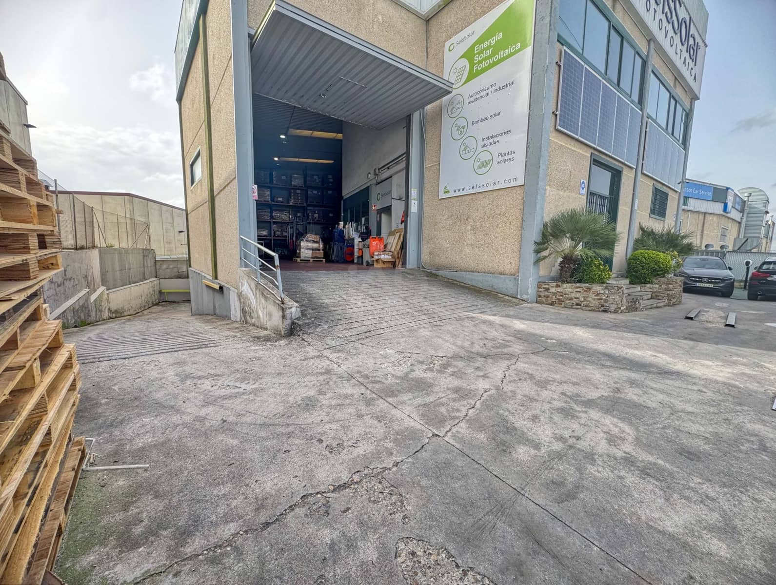 Kommersiell till salu i Madrid stad - 1 225 000 € (Ref: 9987395)