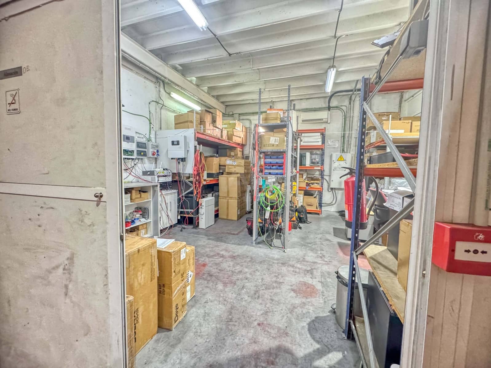 Kommersiell till salu i Madrid stad - 1 225 000 € (Ref: 9987395)