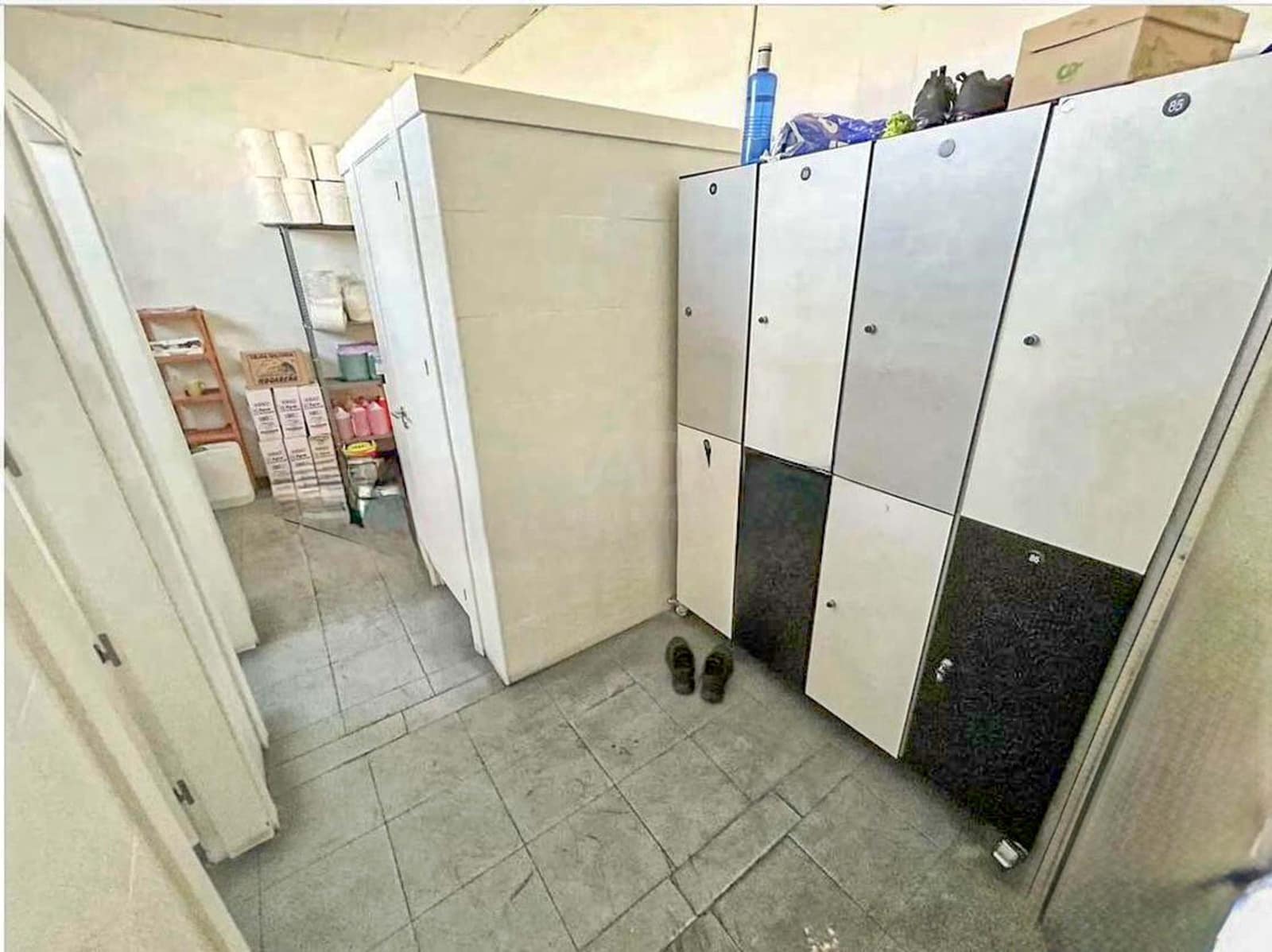 Kommersiell till salu i Madrid stad - 1 225 000 € (Ref: 9987395)