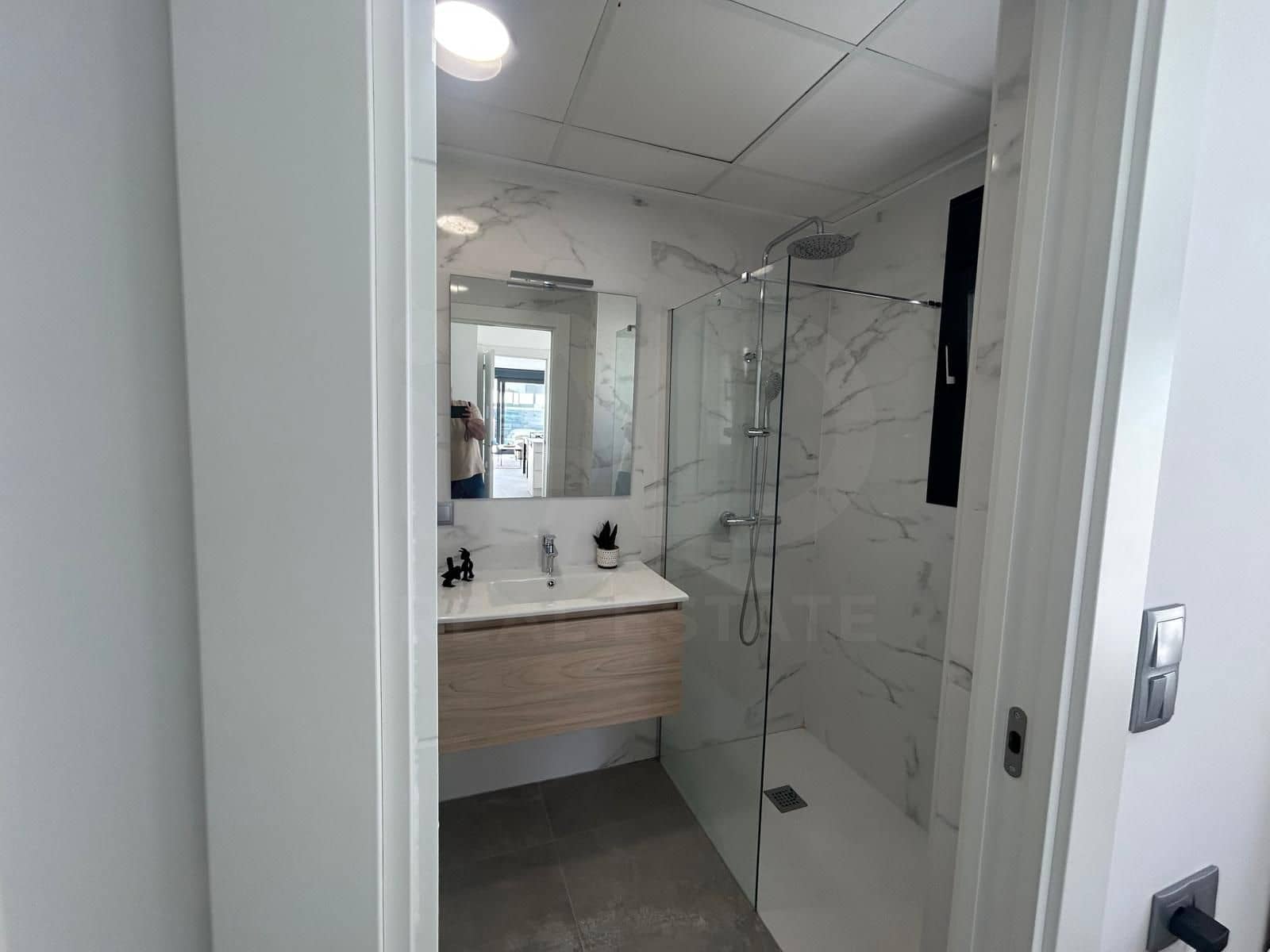 3 chambre Villa/Maison Mitoyenne à vendre à Alicante ville avec piscine - 439 000 € (Ref: 9987398)