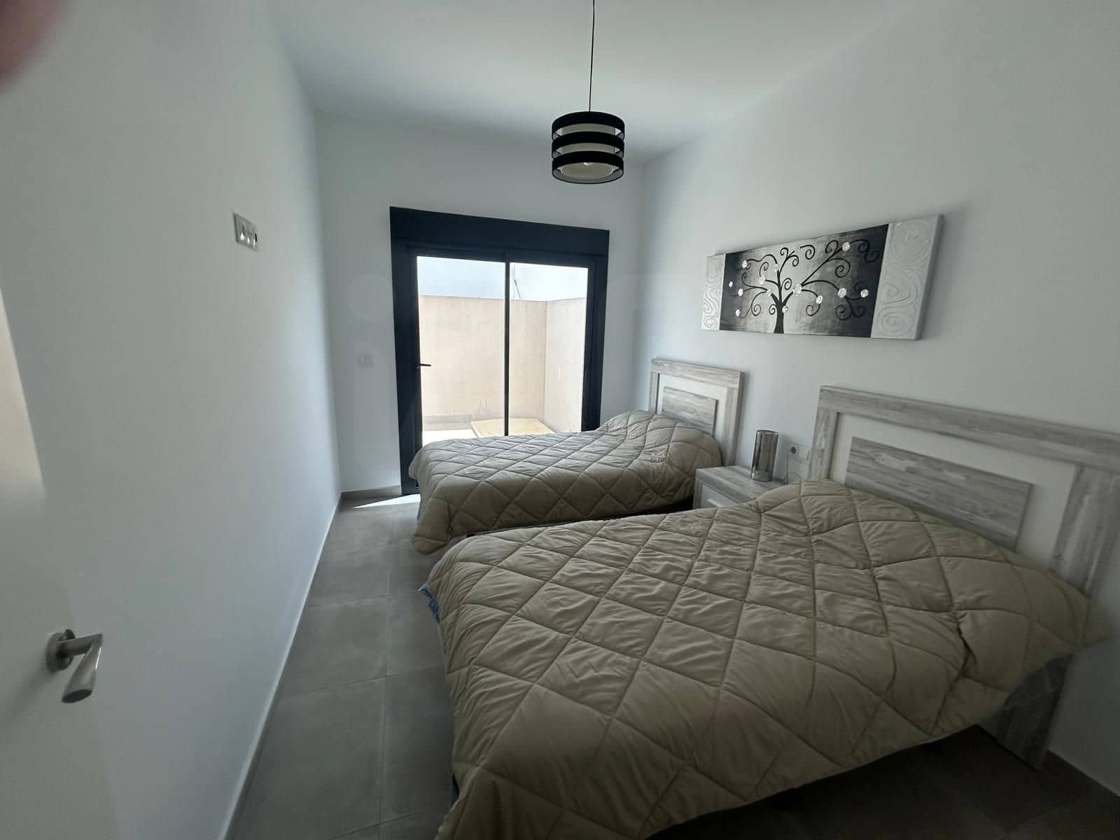3 chambre Villa/Maison Mitoyenne à vendre à Alicante ville avec piscine - 439 000 € (Ref: 9987398)