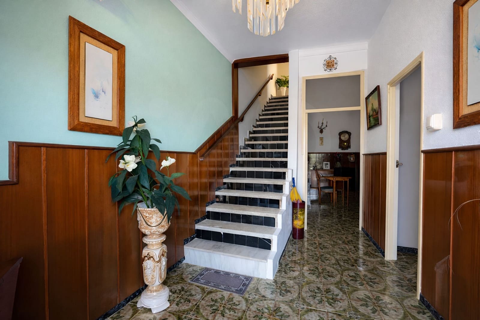 Adosado de 5 habitaciones en Almoradí en venta - 170.000 € (Ref: 9987402)