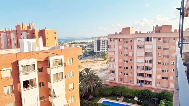 4 soverom Penthouse til salgs i Babel, Alicante by med svømmebasseng - € 800 000 (Ref: 9987403)