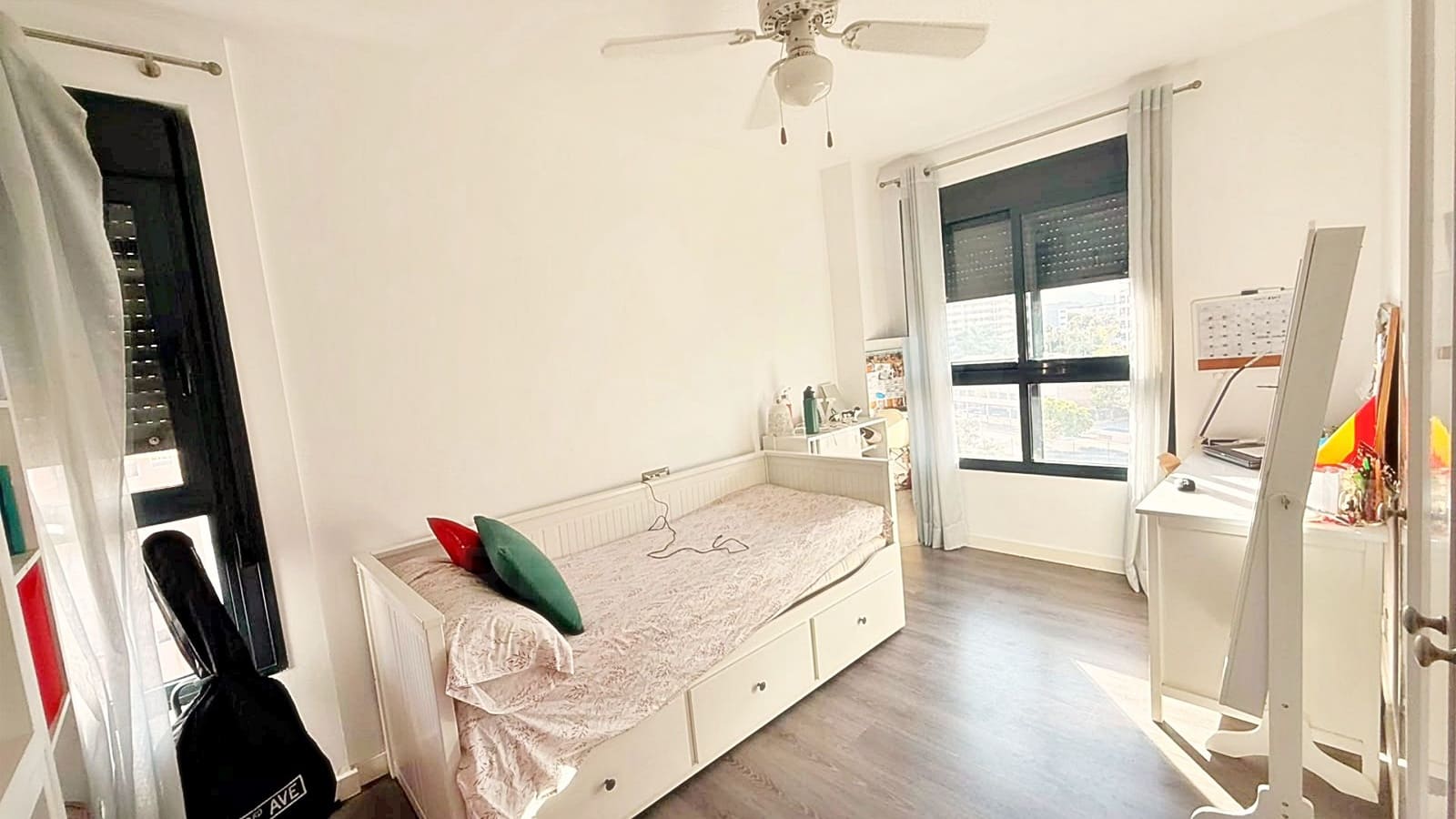 4 soverom Penthouse til salgs i Alicante by med svømmebasseng - € 800 000 (Ref: 9987403)