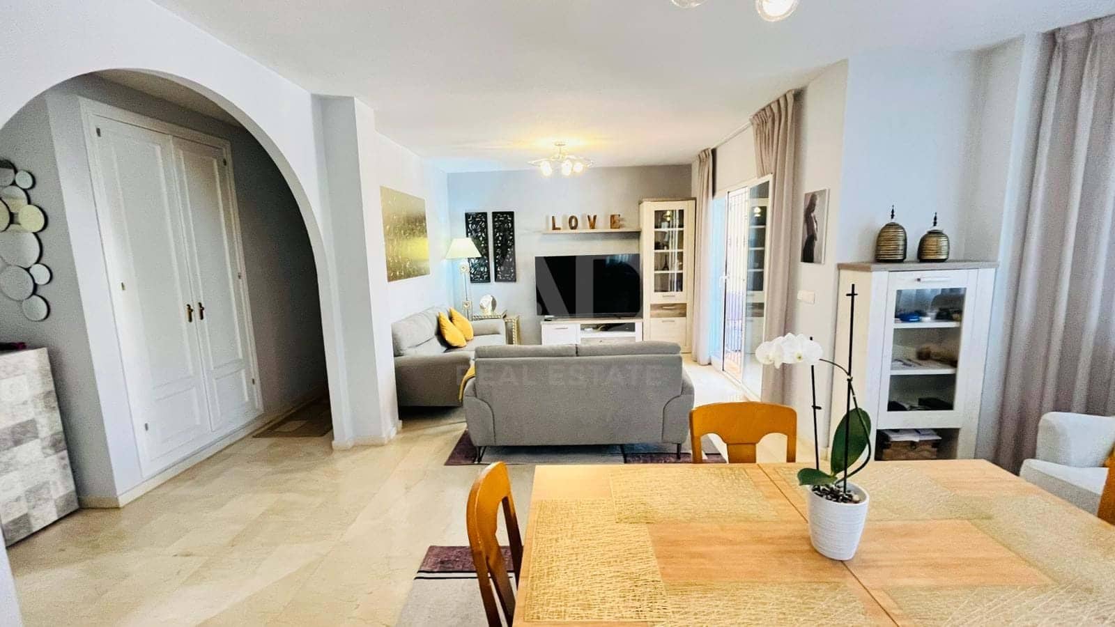 4 soveværelse Villa til salg i Muchamiel / Mutxamel med swimmingpool garage - € 545.000 (Ref: 9987406)