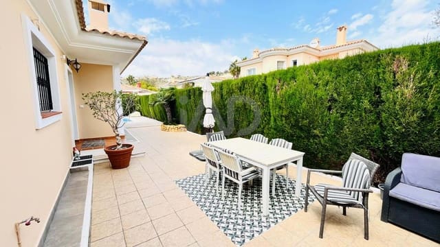 4 soveværelse Villa til salg i Muchamiel / Mutxamel med swimmingpool garage - € 545.000 (Ref: 9987406)