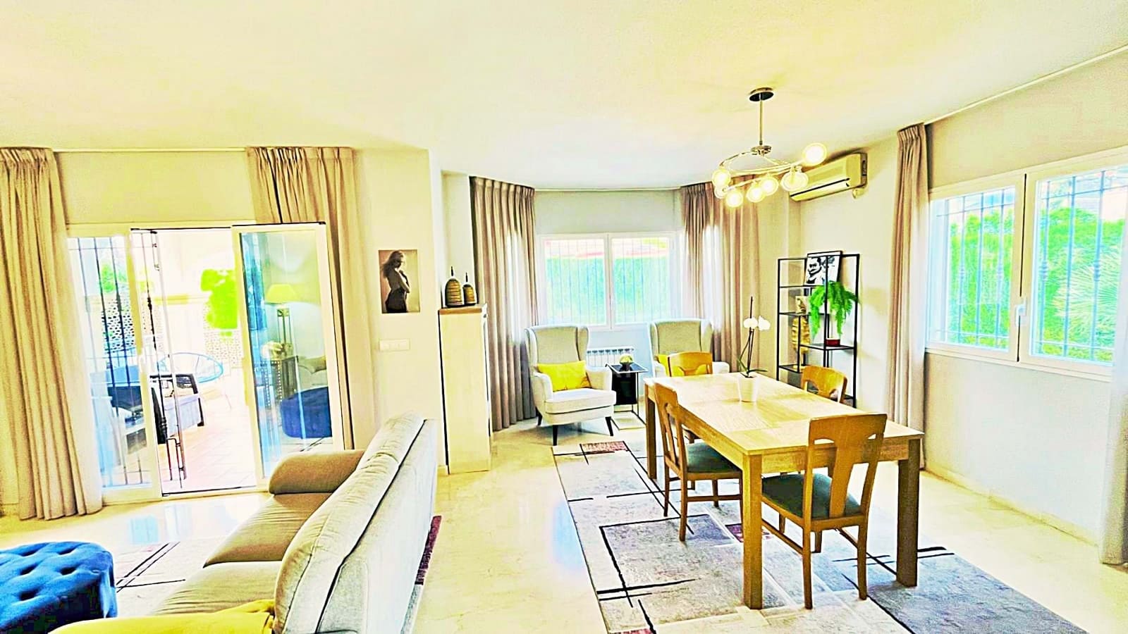 4 soveværelse Villa til salg i Muchamiel / Mutxamel med swimmingpool garage - € 545.000 (Ref: 9987406)