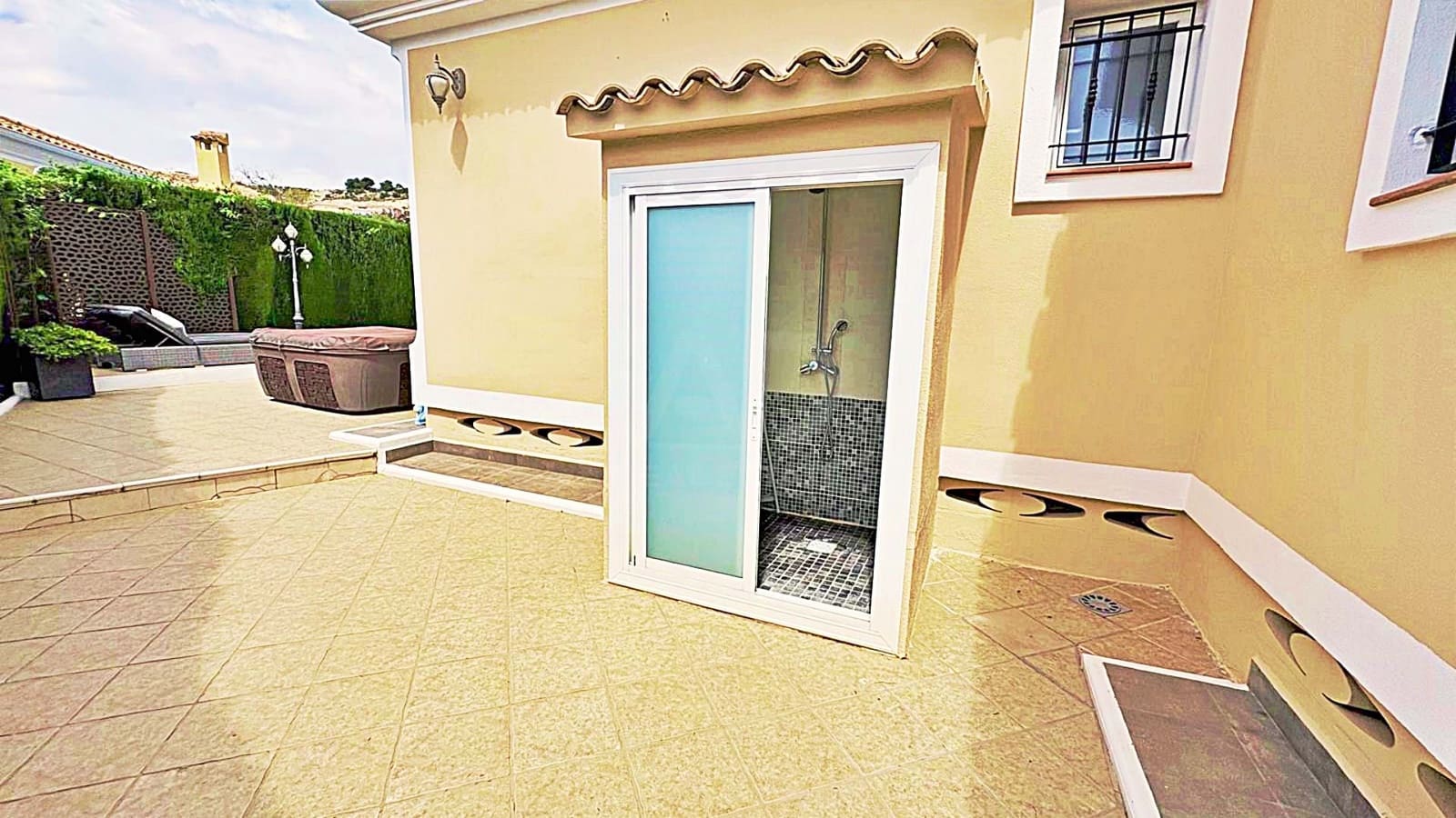 4 soveværelse Villa til salg i Muchamiel / Mutxamel med swimmingpool garage - € 545.000 (Ref: 9987406)