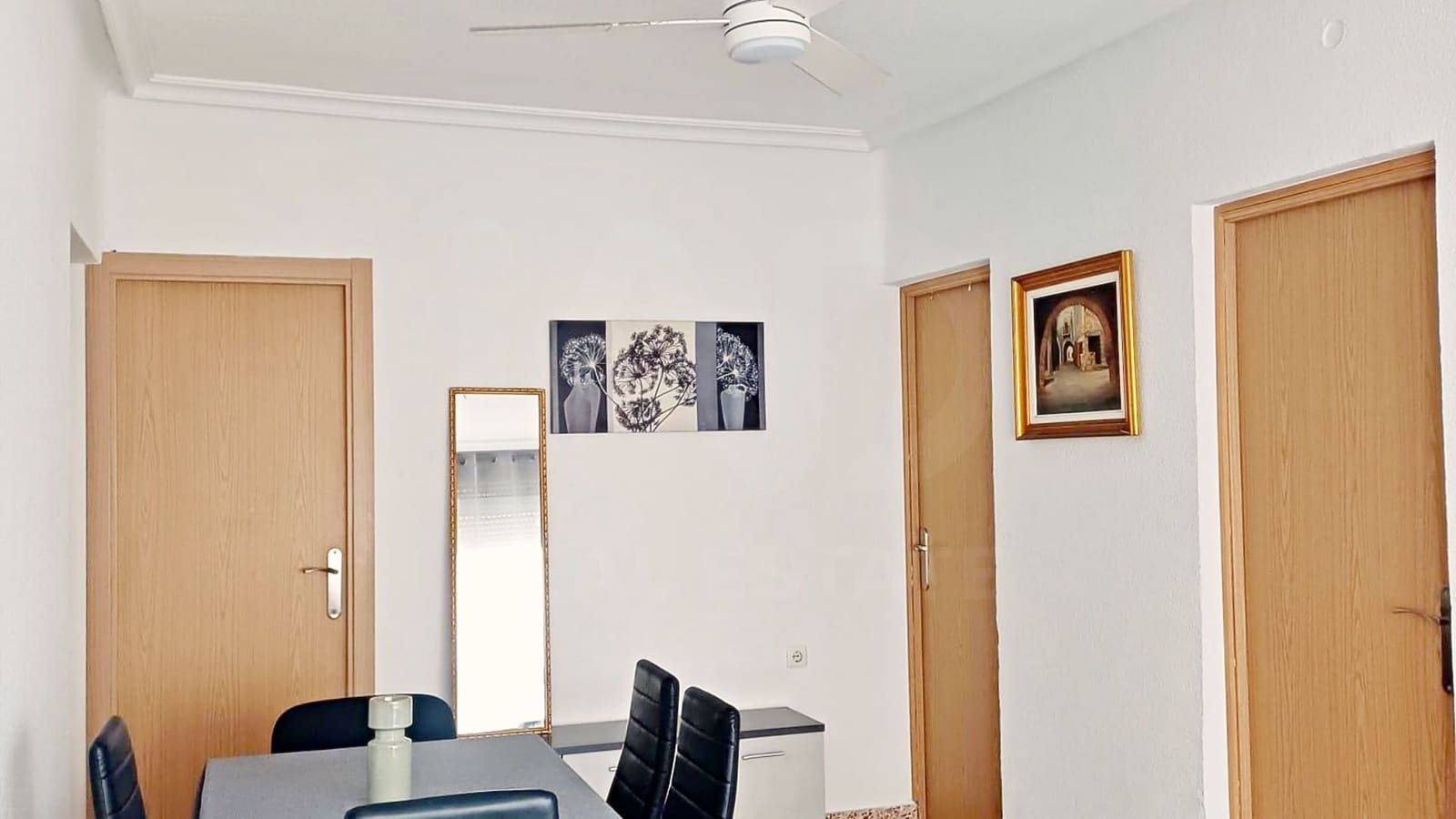 3 soveværelse Lejlighed til salg i Alicante by - € 155.000 (Ref: 9987408)