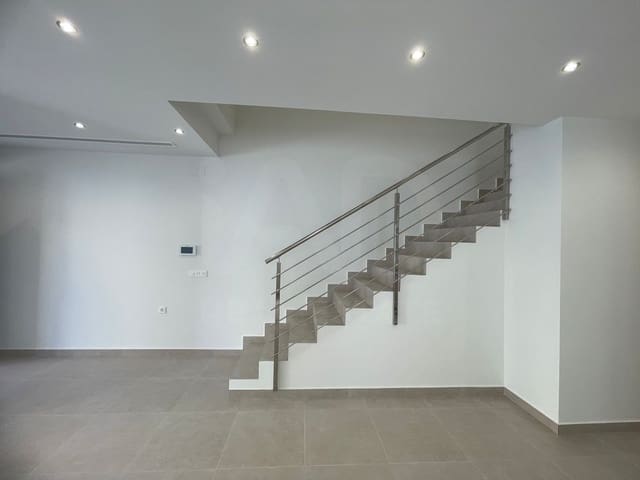 3 Zimmer Reihenhaus zu verkaufen in Almoradí mit Pool - 359.900 € (Ref: 9987409)