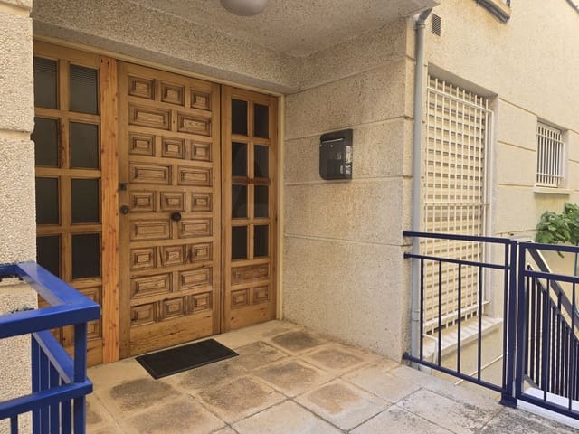 2 bedroom Apartment for sale in Tarragona city with garage - € 178,000 (Ref: 9987412)