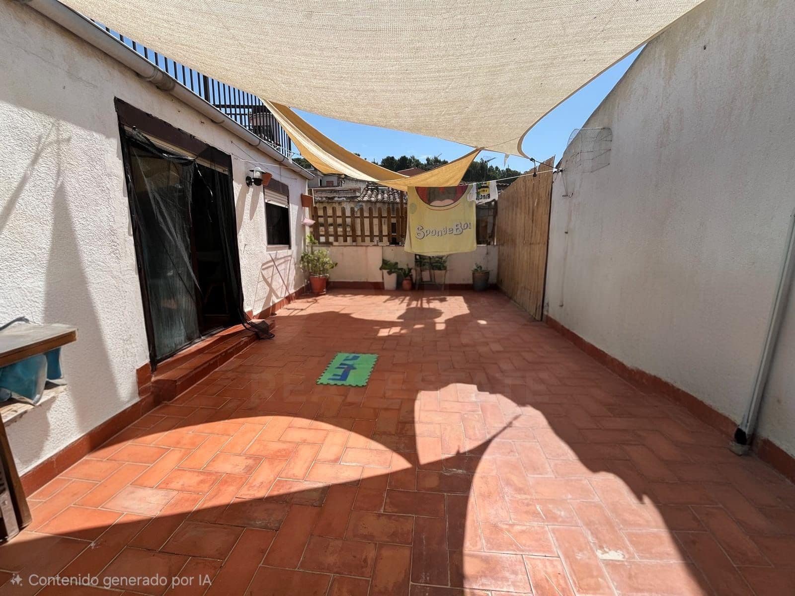 Erhverv til salg i Tarragona by - € 499.000 (Ref: 9987414)