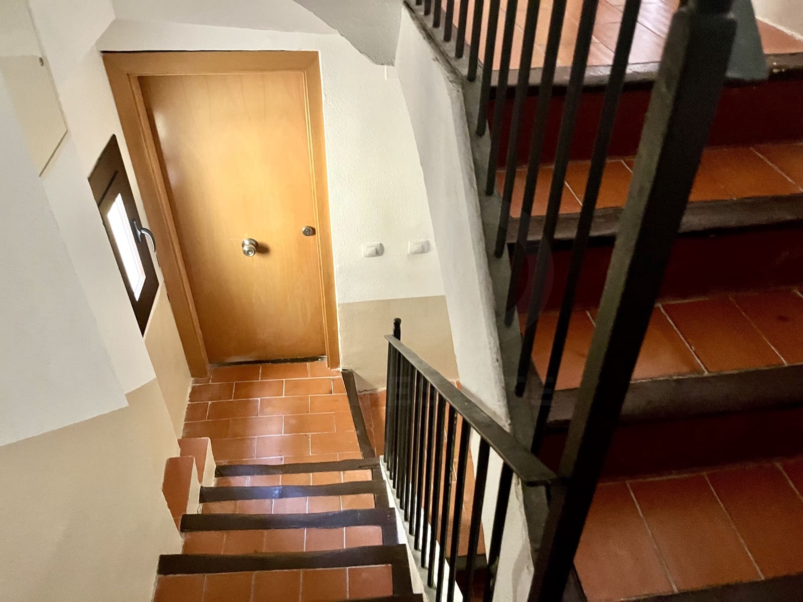 Erhverv til salg i Tarragona by - € 499.000 (Ref: 9987414)