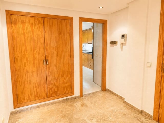 4 camera da letto Appartamento in vendita in Elda con garage - 228.900 € (Rif: 9987418)