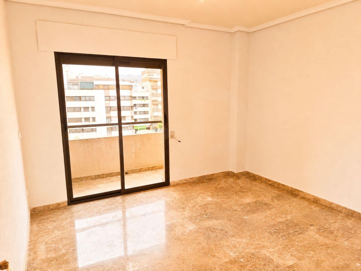 4 camera da letto Appartamento in vendita in Elda con garage - 228.900 € (Rif: 9987418)