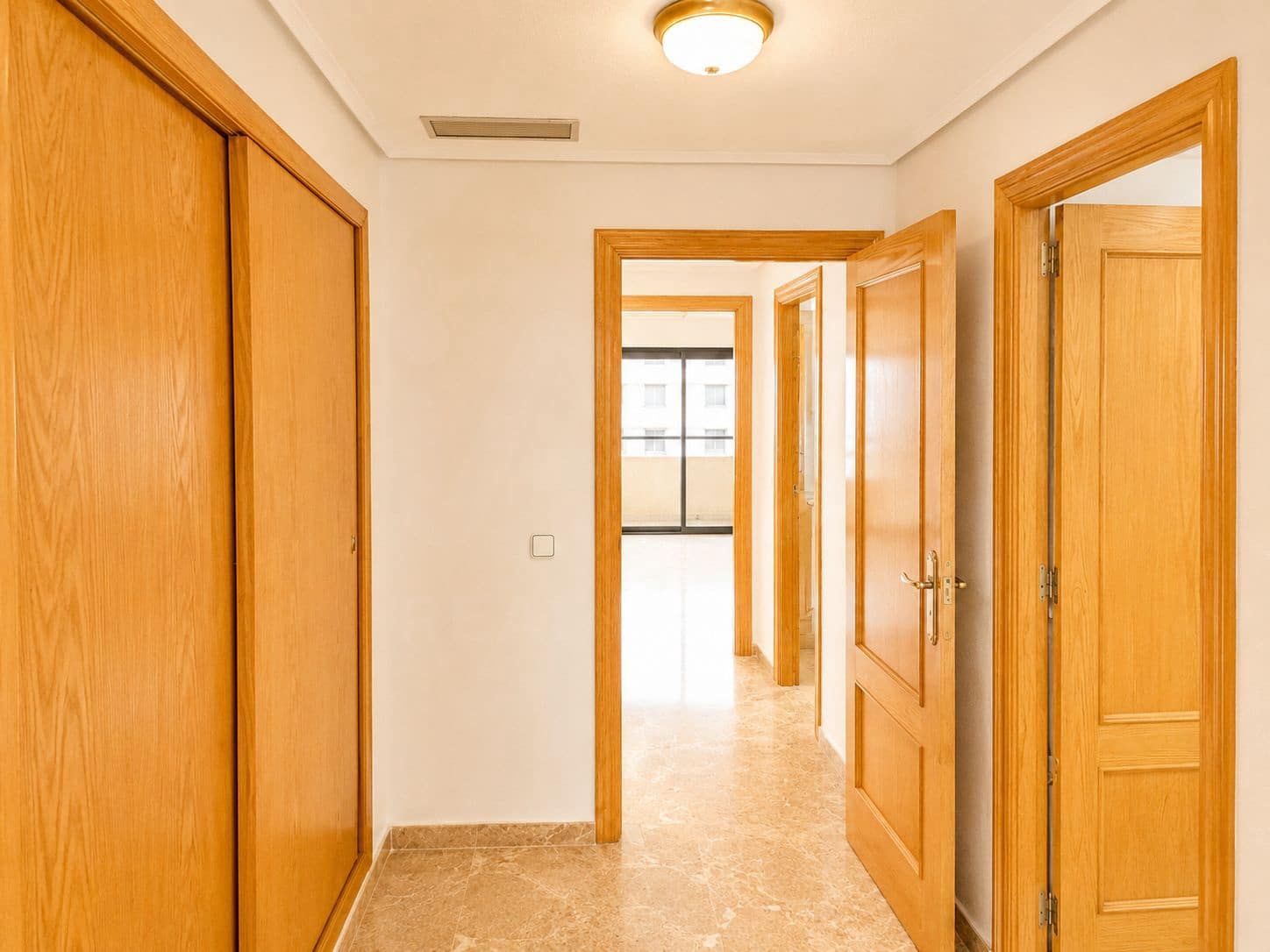 4 camera da letto Appartamento in vendita in Elda con garage - 228.900 € (Rif: 9987418)