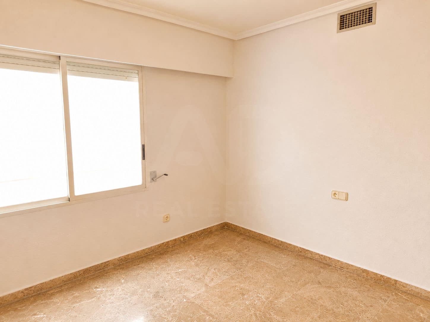 4 camera da letto Appartamento in vendita in Elda con garage - 228.900 € (Rif: 9987418)